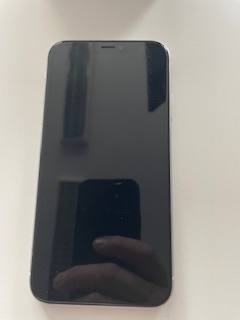 Krásny Iphone XR bielej farby 64GB batéria 100 percent