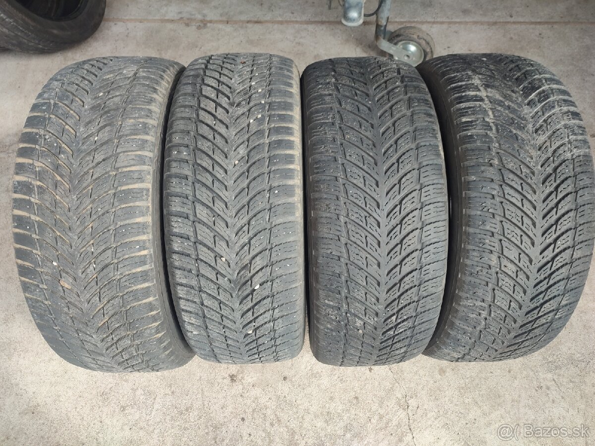 NOKIAN SEASONPROOF
235/50/ R19