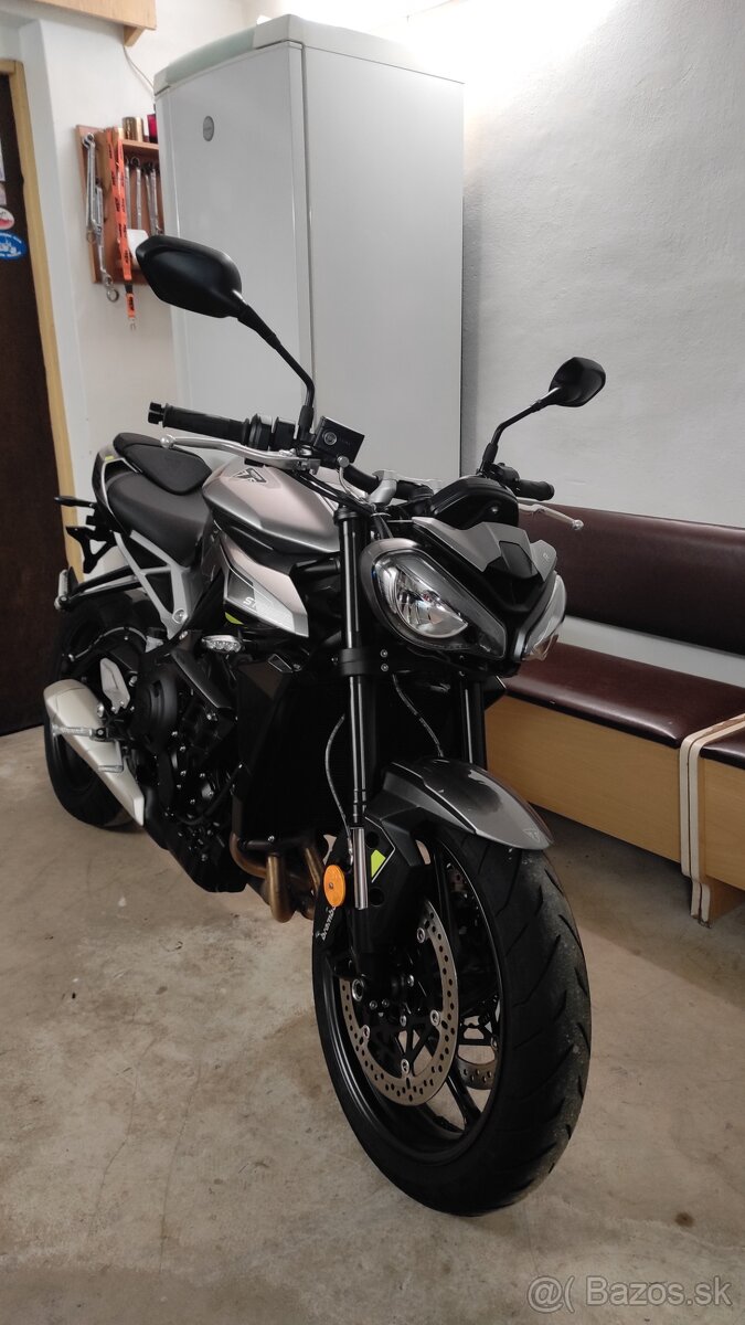 Triumph Street Triple 765R - SUPER CENA