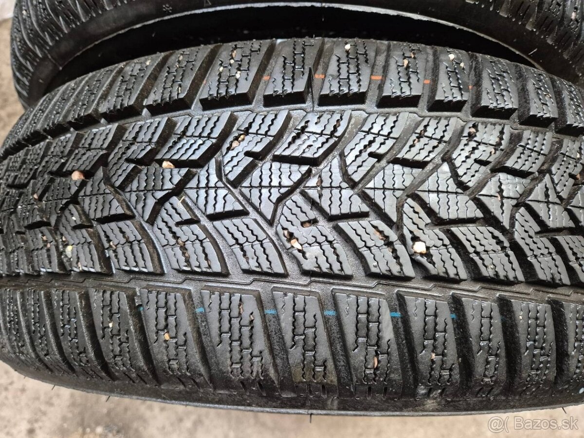 205/60 r16 zimné 2 ks DUNLOP dezén 8,8 mm DOT2020