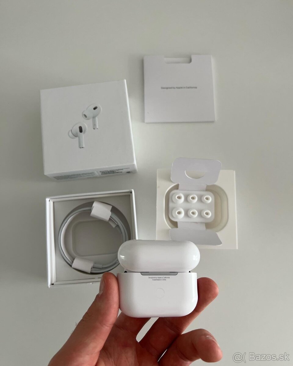 AirPods