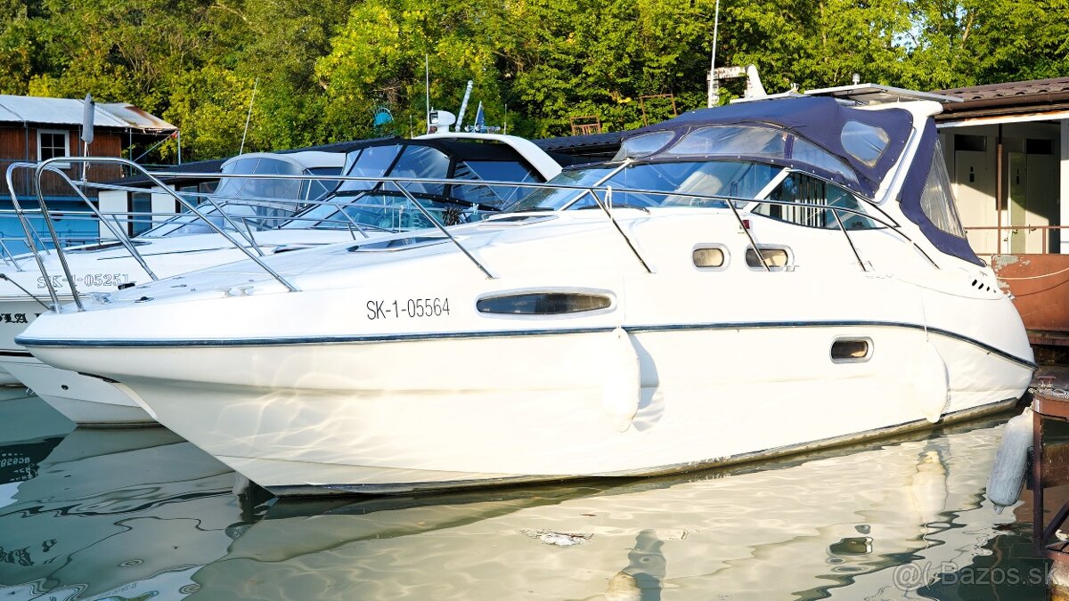 Motorova lod Sealine S28