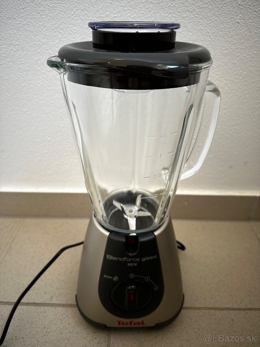 Mixér Tefal Blendforce glass 500w BL310A39