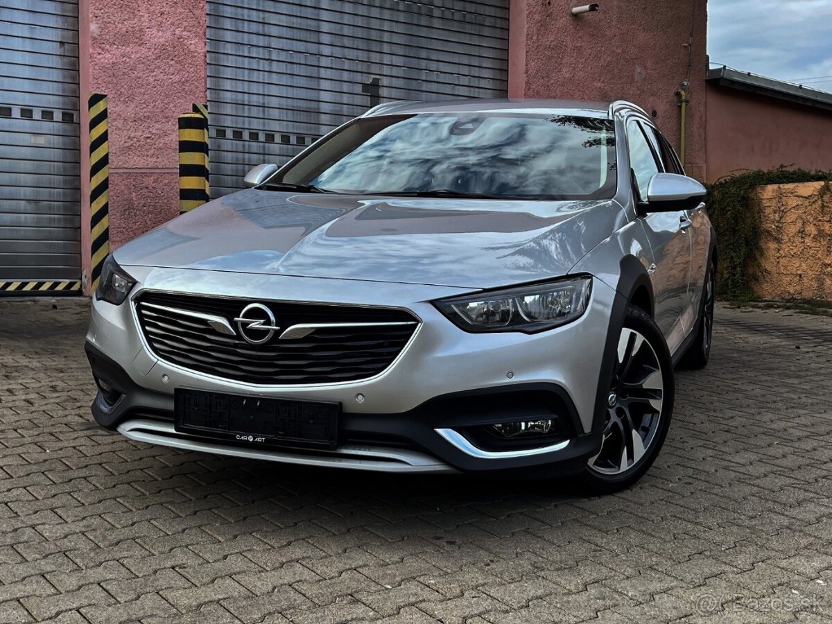 Opel Insignia country tourer CT 2.0 CDTI BiTurbo 210k S S 4x