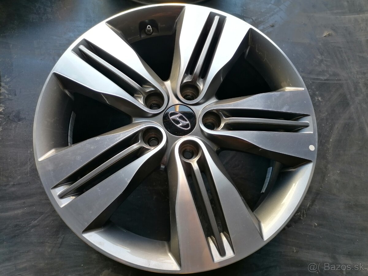 Alu Sada = 5x114,3 = R18 = orig. HYUNDAI