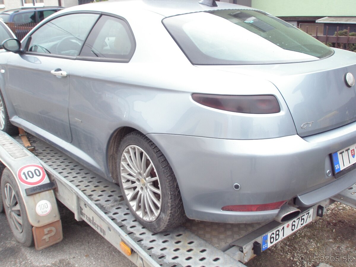 ALFA ROMEO -GT 1,9 JTD-110KW-DIELY2006 ROK