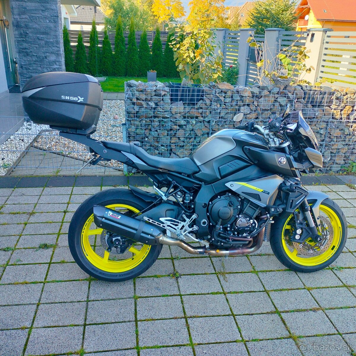 Yamaha MT-10