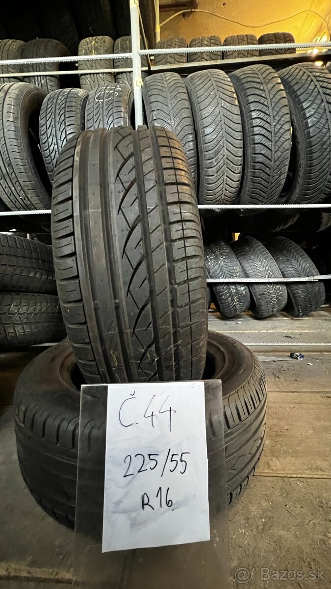 44. Continental PremiumContact 225/55 R16