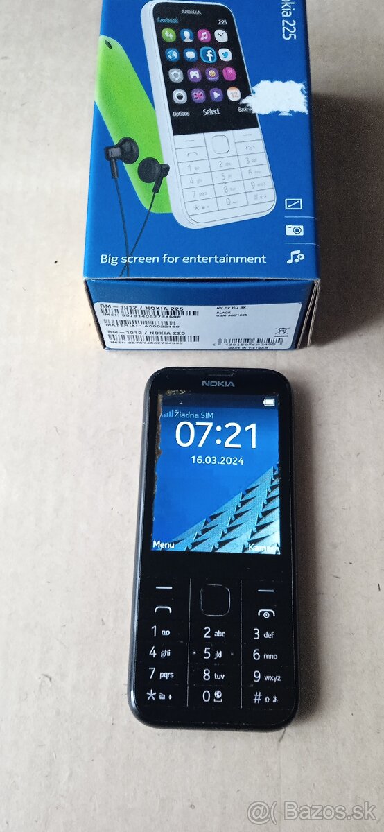 Nokia   225