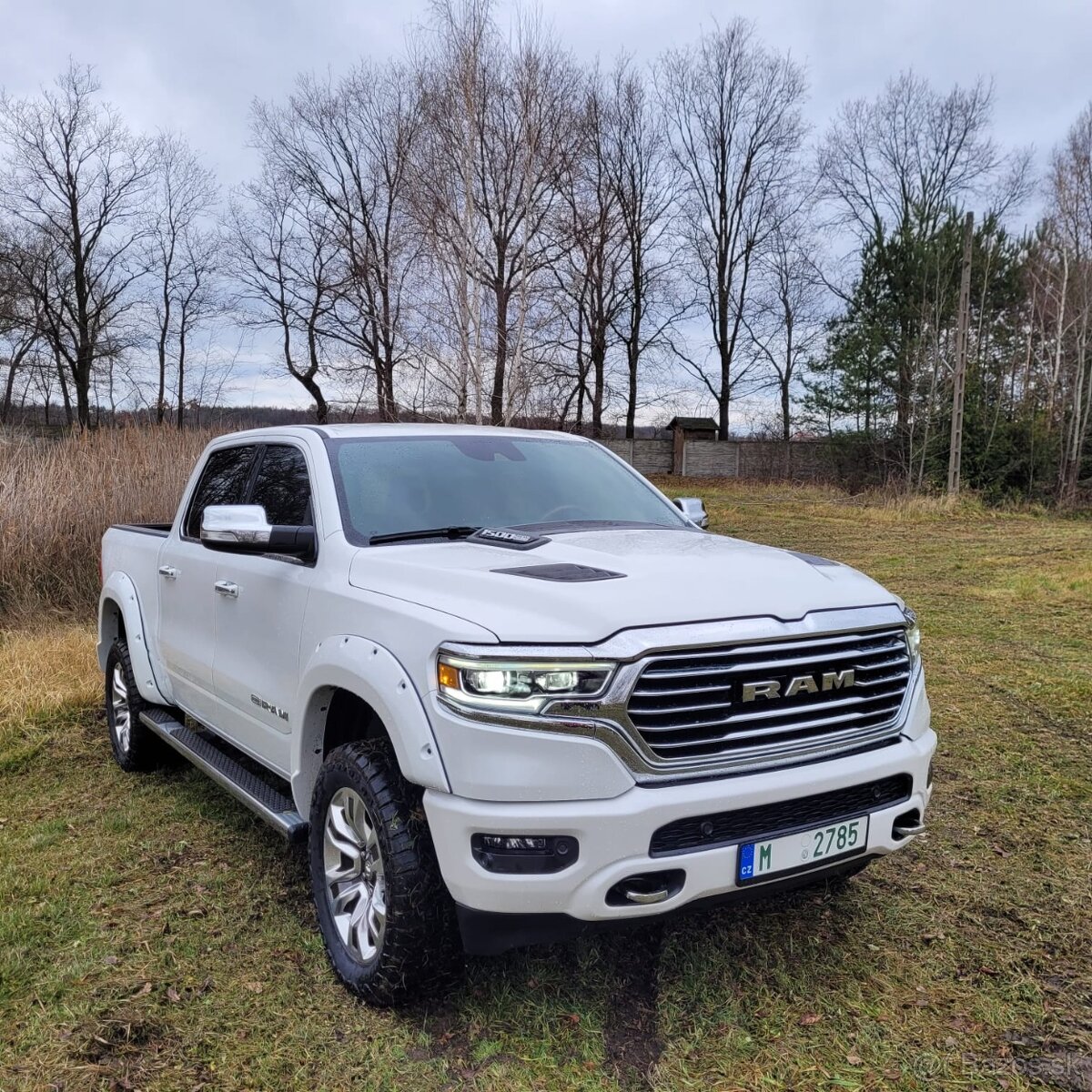 DODGE RAM 1500 5,7 HEMI LONG HORN 2022