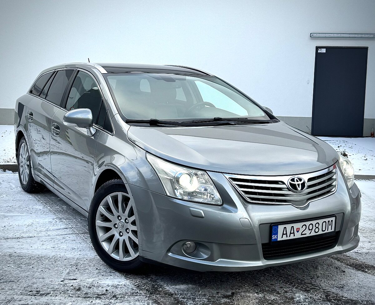 TOYOTA AVENSIS Combi 2.2D4D