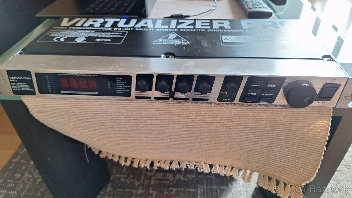 Behringer Virtualizer Pro