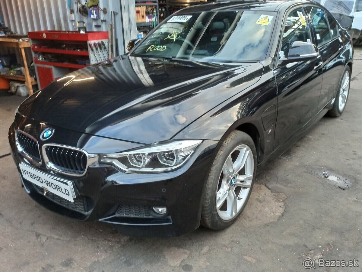 Prodám náhradní díly z F30 320d 135kw, Black saphirre