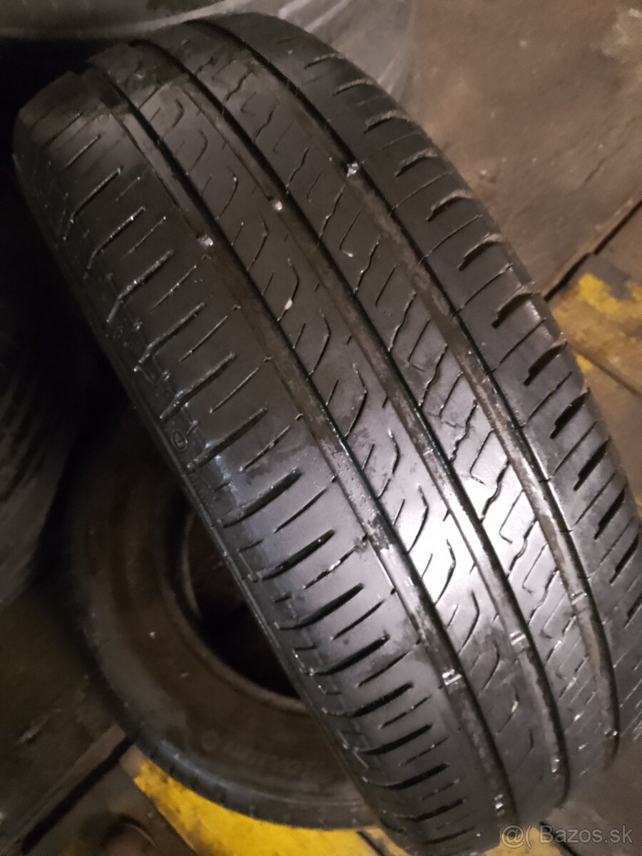 2x letné pneumatiky 195/65 r15