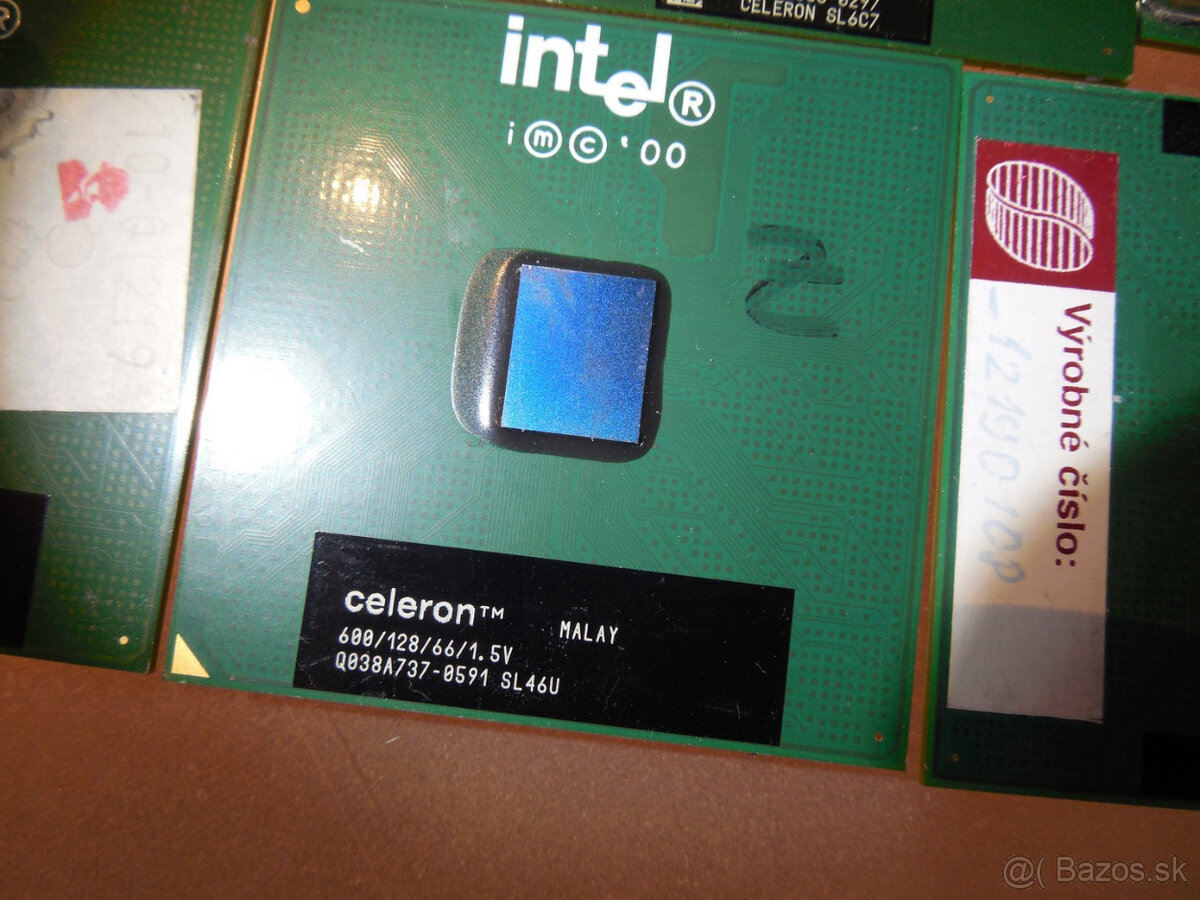 intel procesory 90te roky