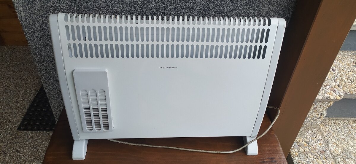 Elektrický ohrievač/konvektor s ventilátorom