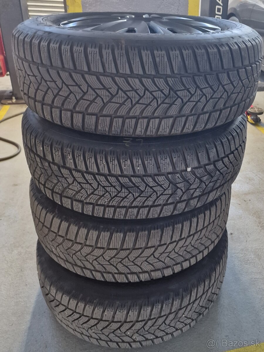 215/65 R16 zimné Dunlop rok 2022