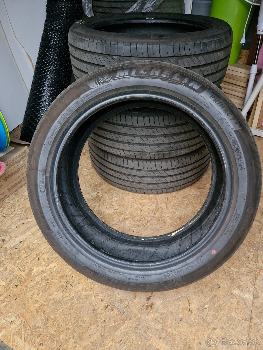 255/45r20 letné po 500 km, Lučenec