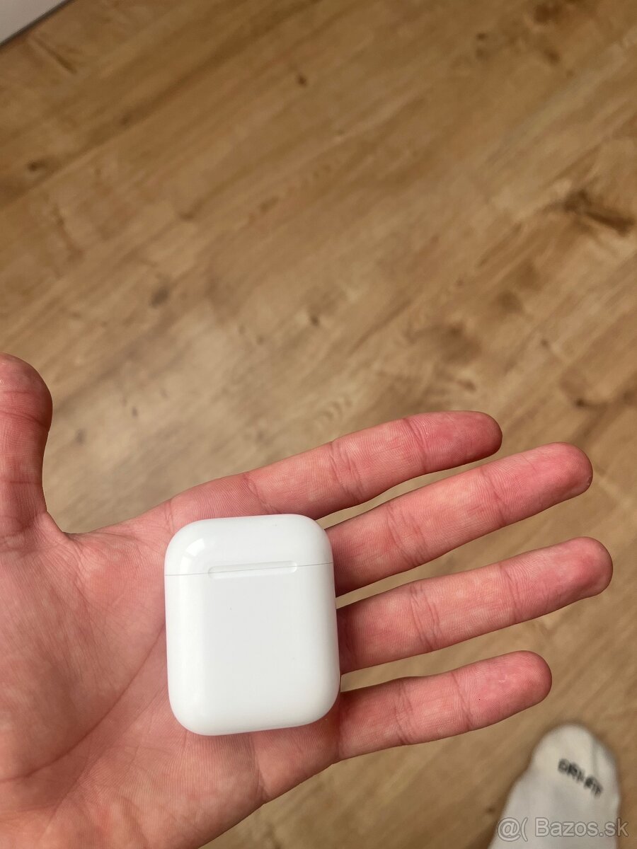 Apple airpods