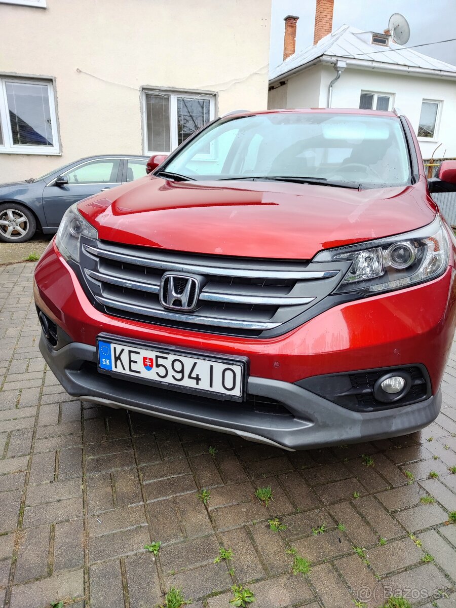 Honda CR-V 2.0 i-VTEC (114 kw ) , pohon  4 x 4 , r.v. 2013