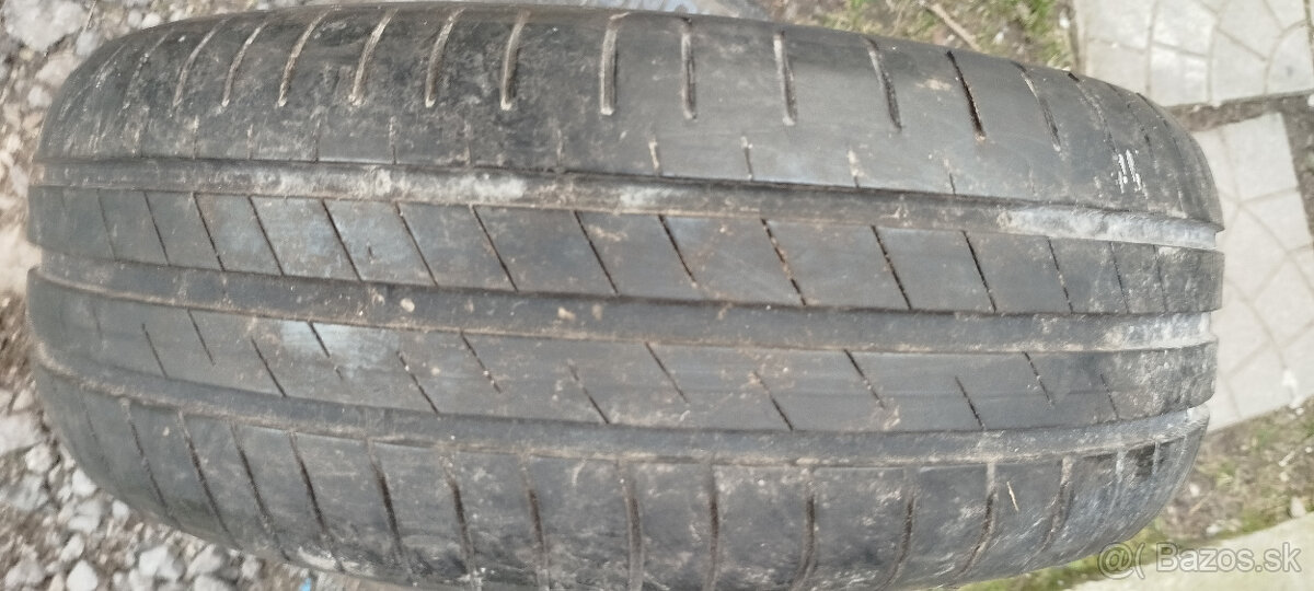 Predam letnu pneu 185/60R14 Goodyear Eficienty Grip 82H 1ks