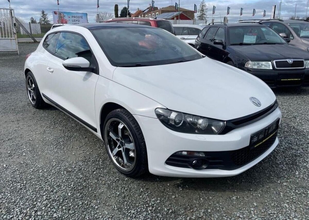 Volkswagen Scirocco 2.0 TSI SPORT benzín manuál 147 kw