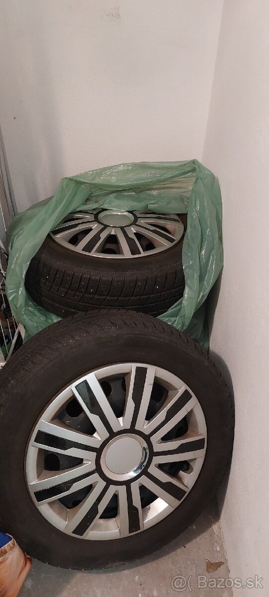 Zimné pneumatiky s diskami 205/55/R16 T +puklice f