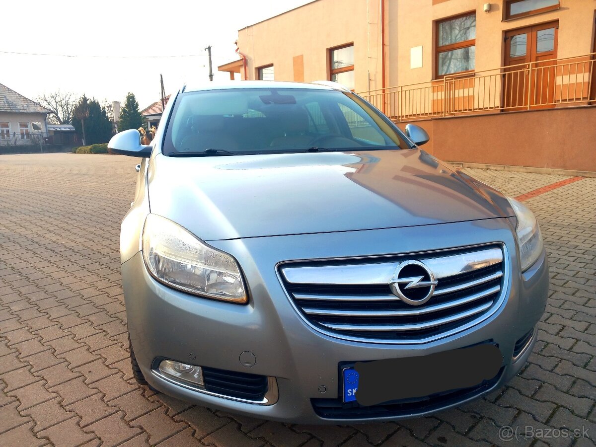 OPEL INSIGNIA 2.0CDTI SPORT TOURER.