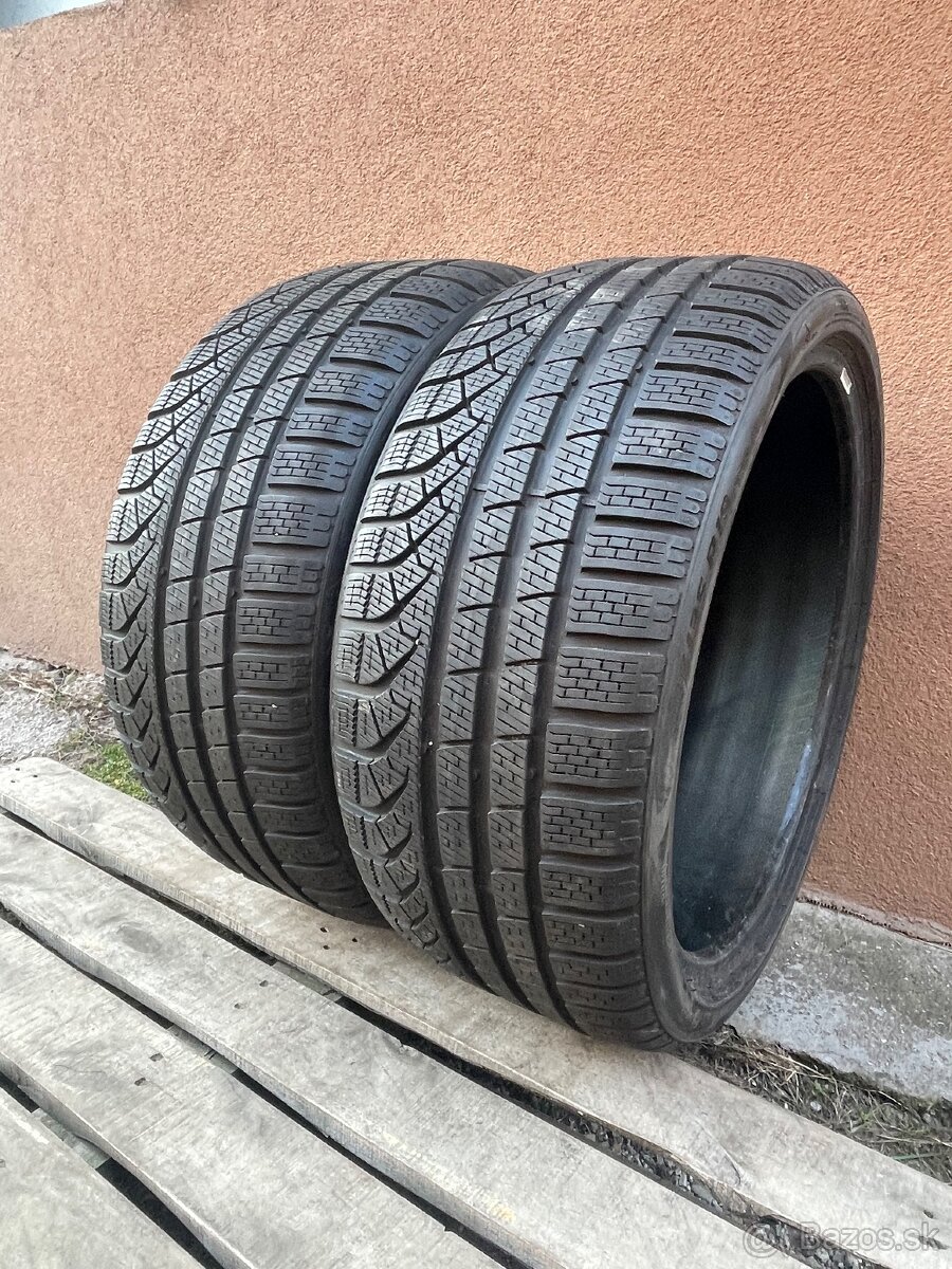 Pirelli 245/35 R19 nove 2x=250€