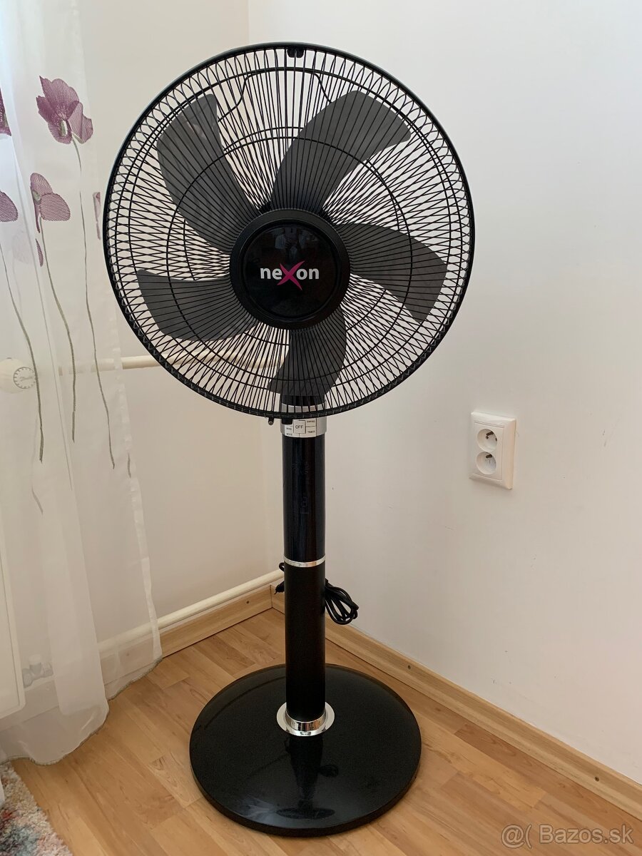 Stojanovy ventilátor na diaľkové ovladanie