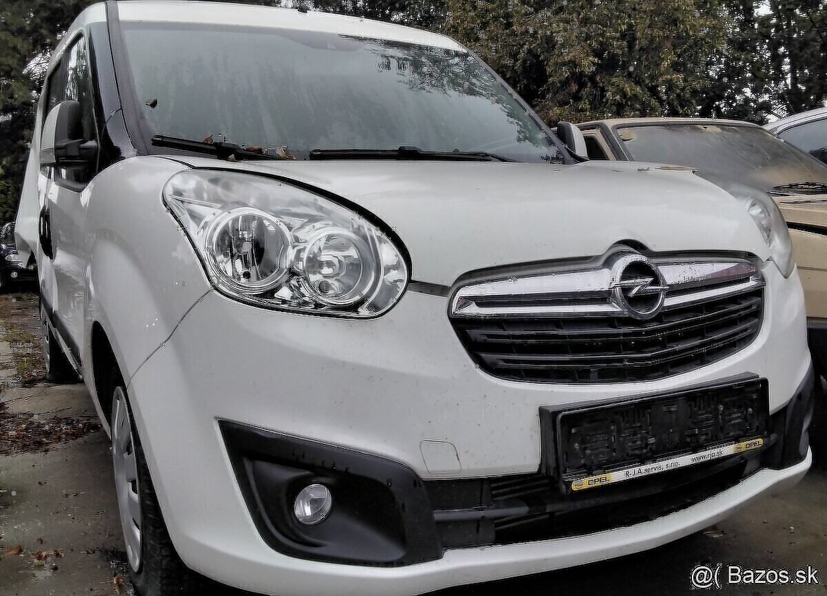 OPEL COMBO 1.6 CDTI 2017 predám MOTOR, SVETLO, DVERE, NÁRAZN