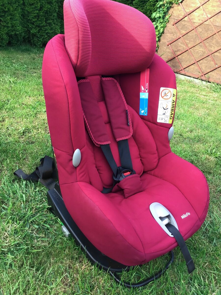 Maxi-Cosy MiloFix Robinred IsoFix