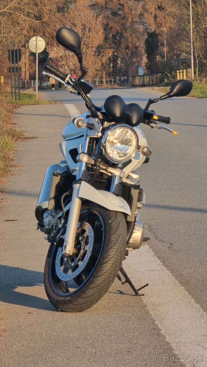 Suzuki Bandit 650 GSF