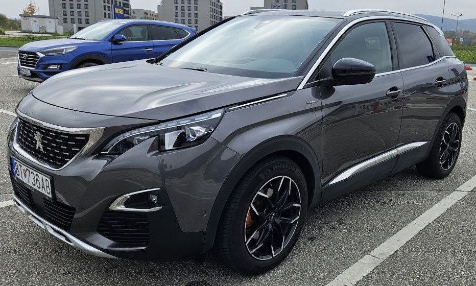 Peugeot 3008 1.6 PureTech 180k GT Line - v záruke