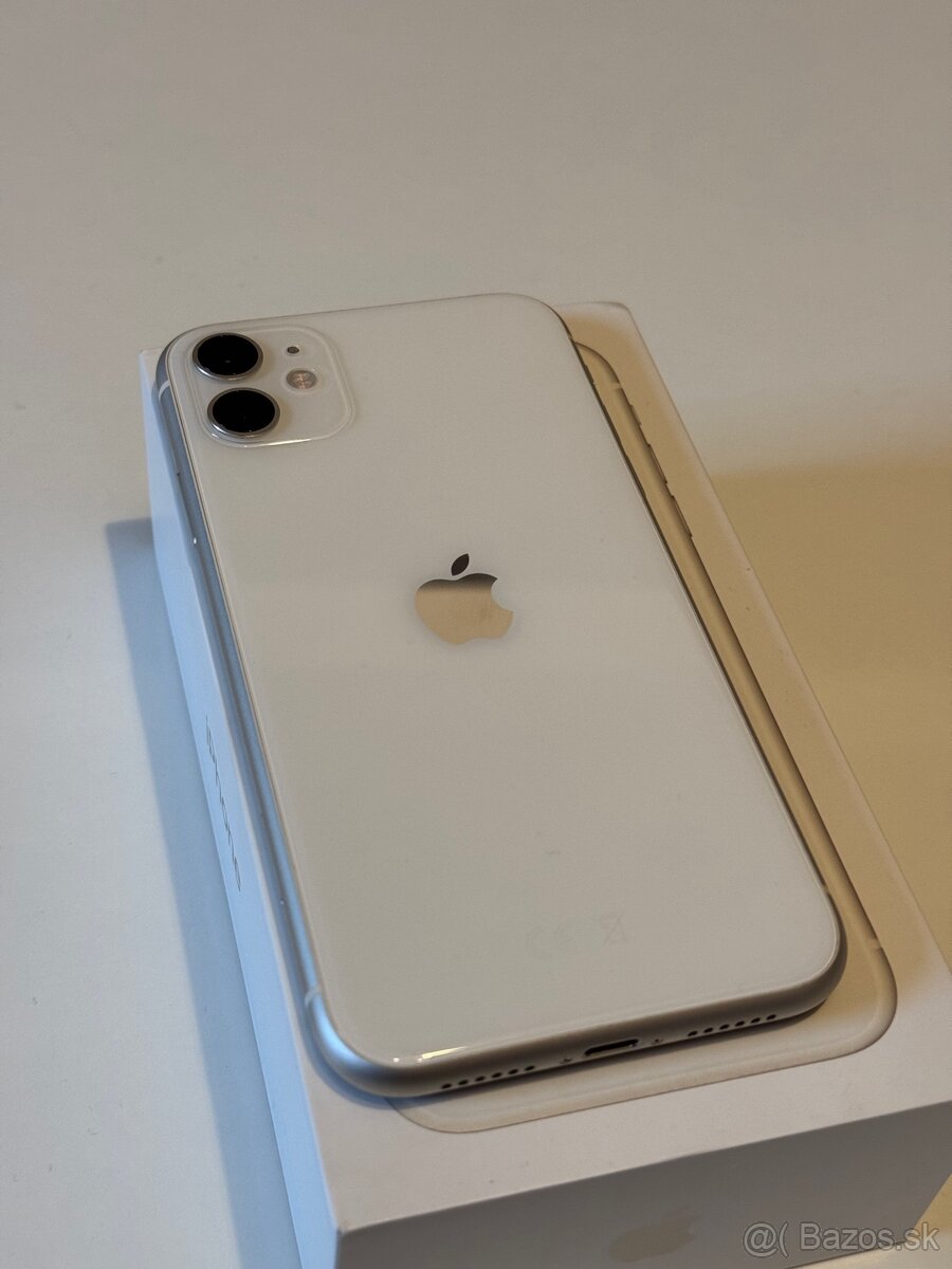 iPhone 11 White