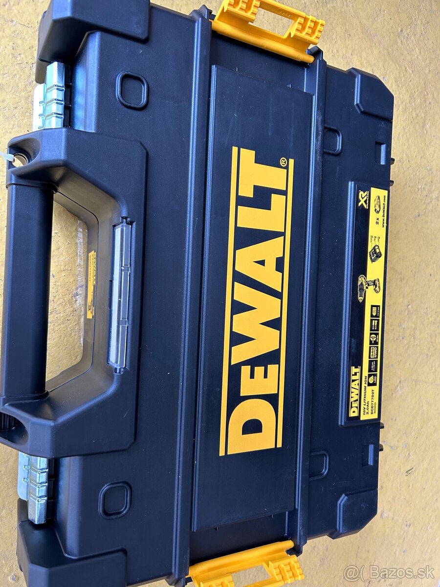 Dewalt DCD777D2T