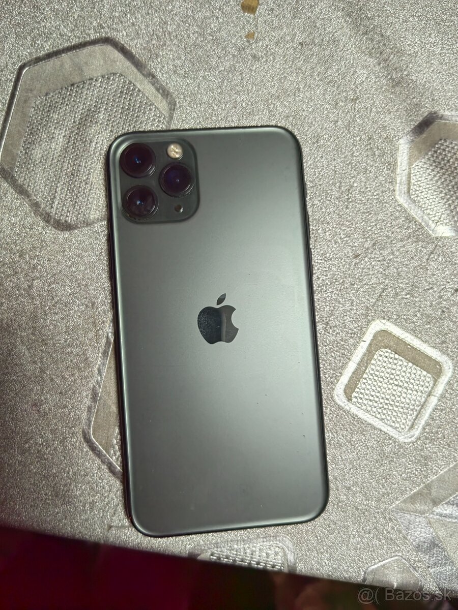 Predám iphone 11 pro