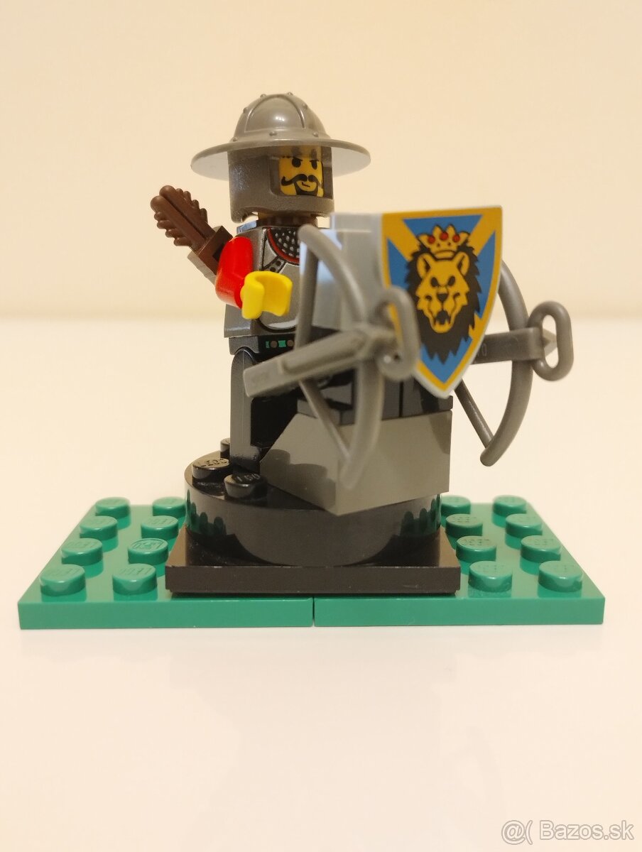 LEGO Castle 4801 Defense Archer