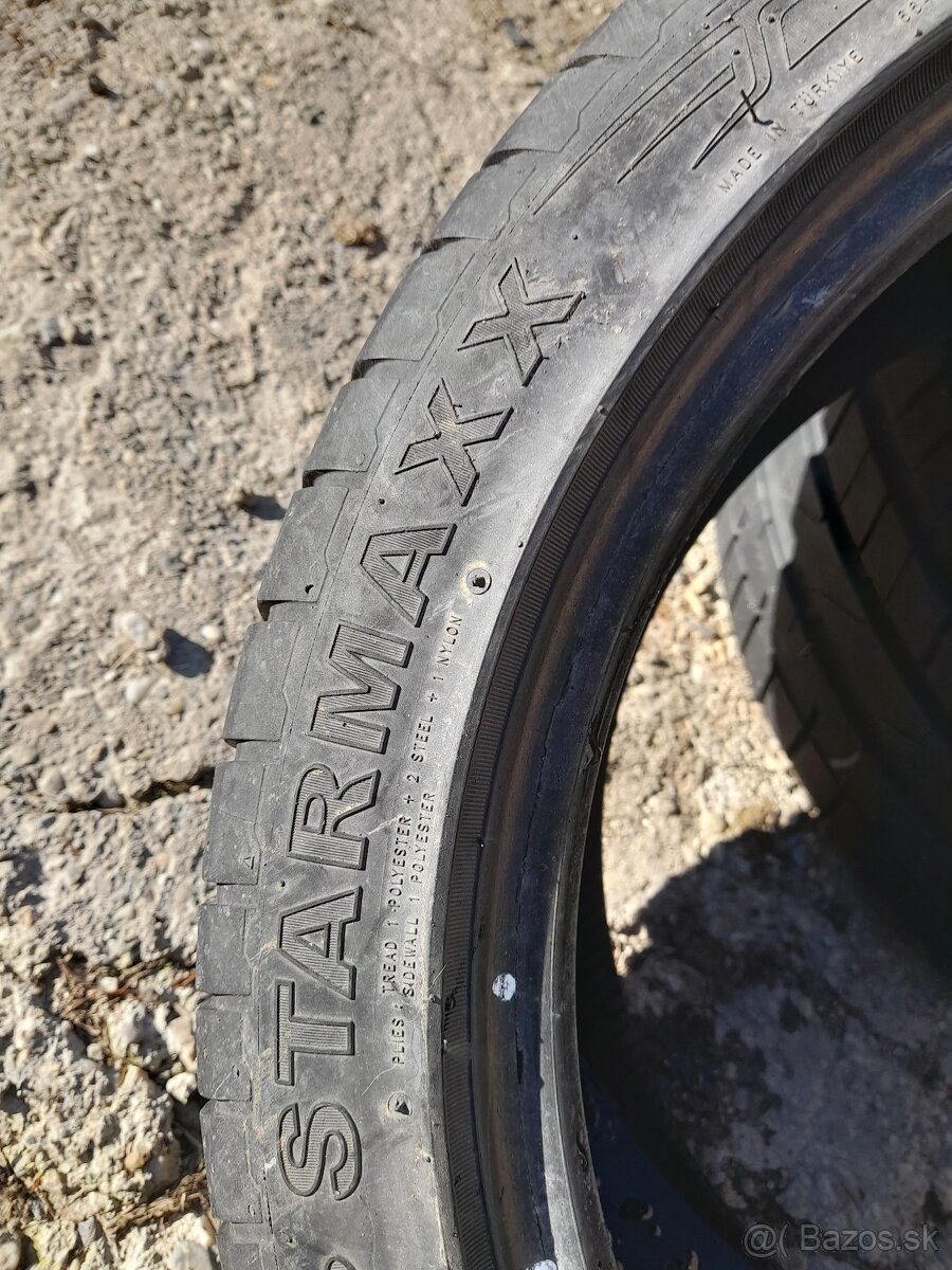 Predám pneu Starmaxx  225/45 ZR17