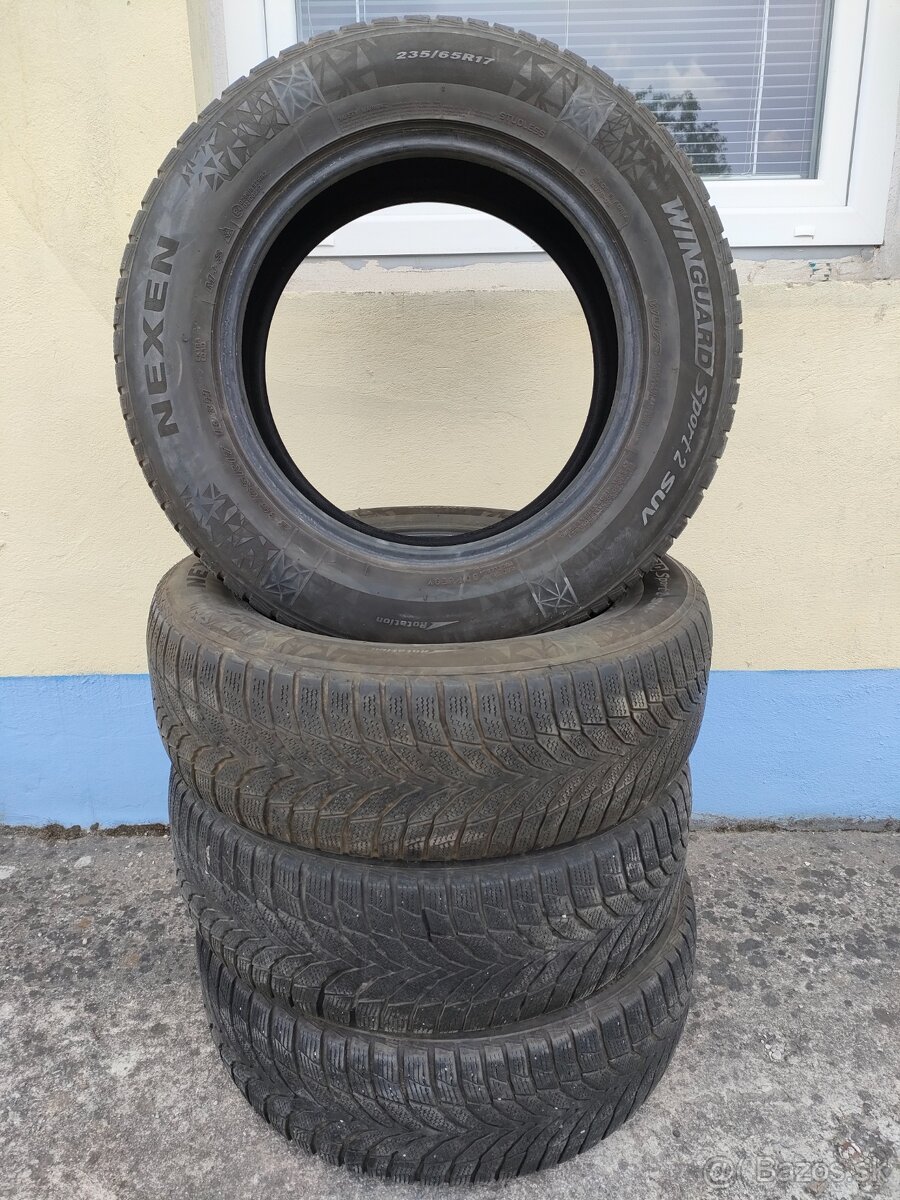 Pneu 235/65 r17