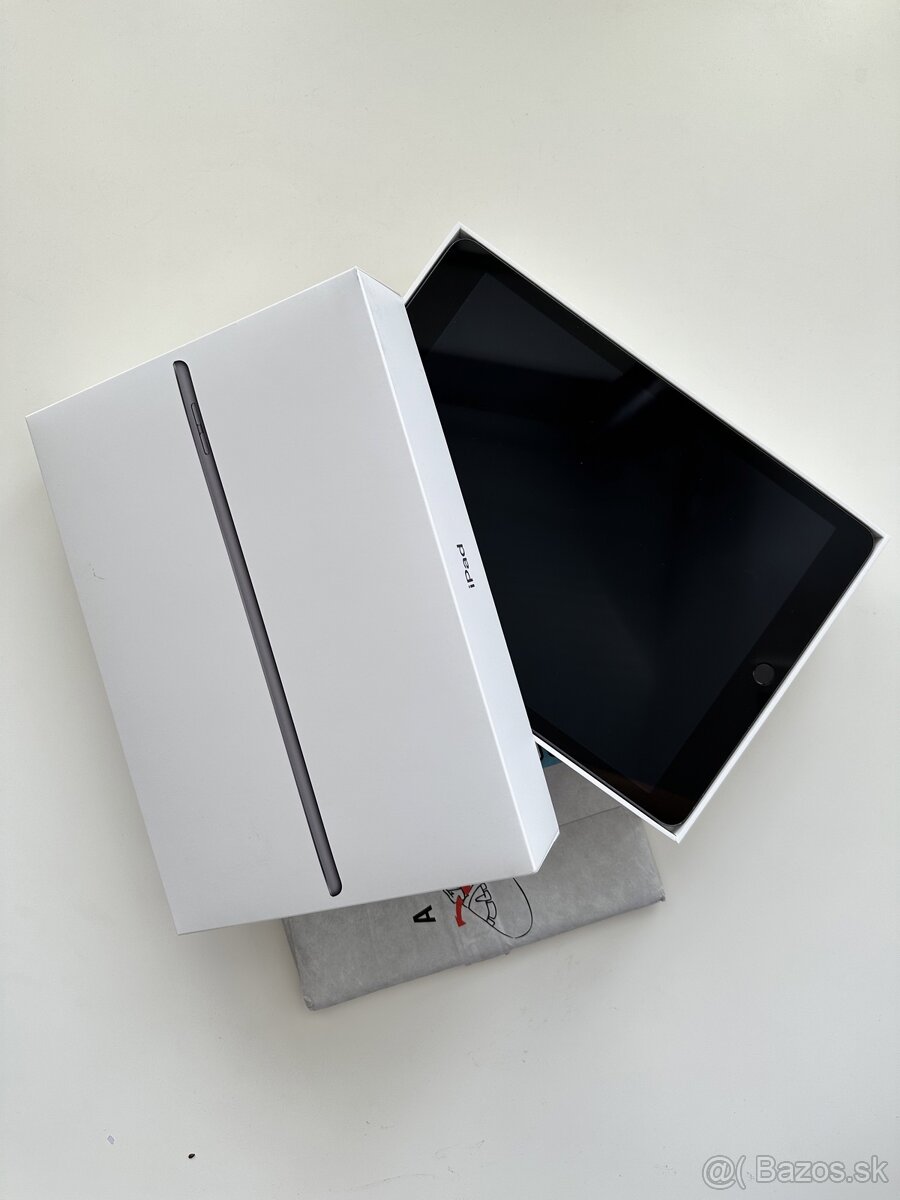 iPad 8 generácia (32GB)