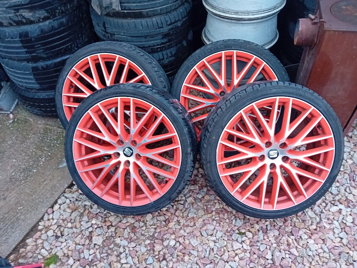 5x112 r19 Cupra Performance nove pneu