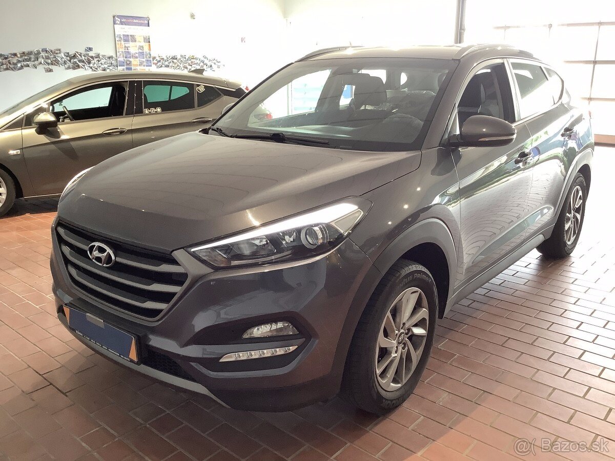 Hyundai Tucson 2016 benzín 1,6 GDi,bohatá výbava,navi,kamera