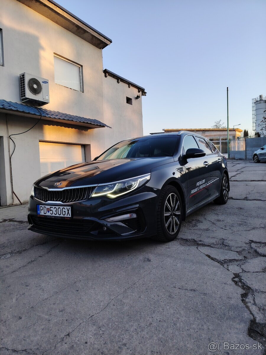 KIA OPTIMA SW 1,6 CRDI GOLD 82 000KM ZÁRUKA