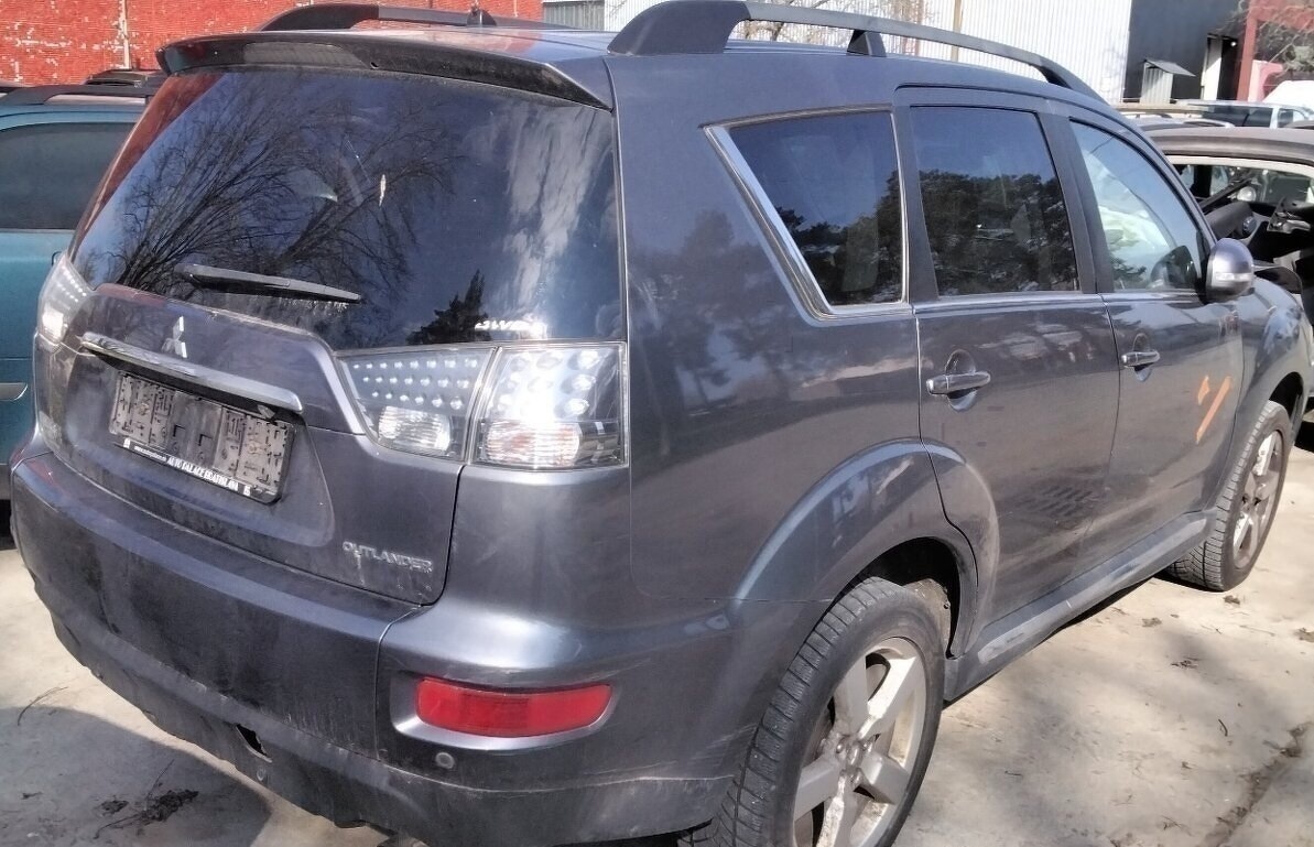 Mitsubishi Outlander 2.2 di-d 4x4 2010 predám PREVODOVKA