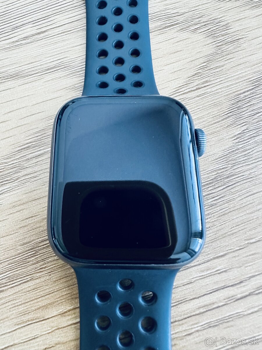 Apple Watch series 6- 44 mm