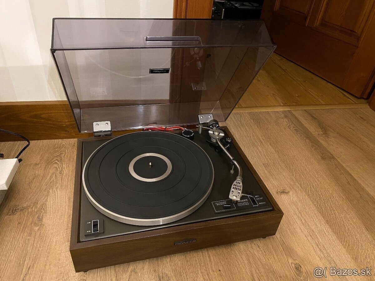 Pioneer PL 12D - ODLOŽENKA /  TOP STAV