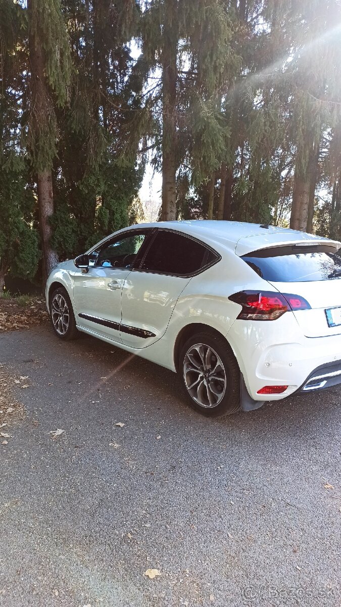 Citroën DS4