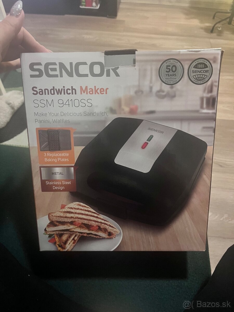 Sandwich maker