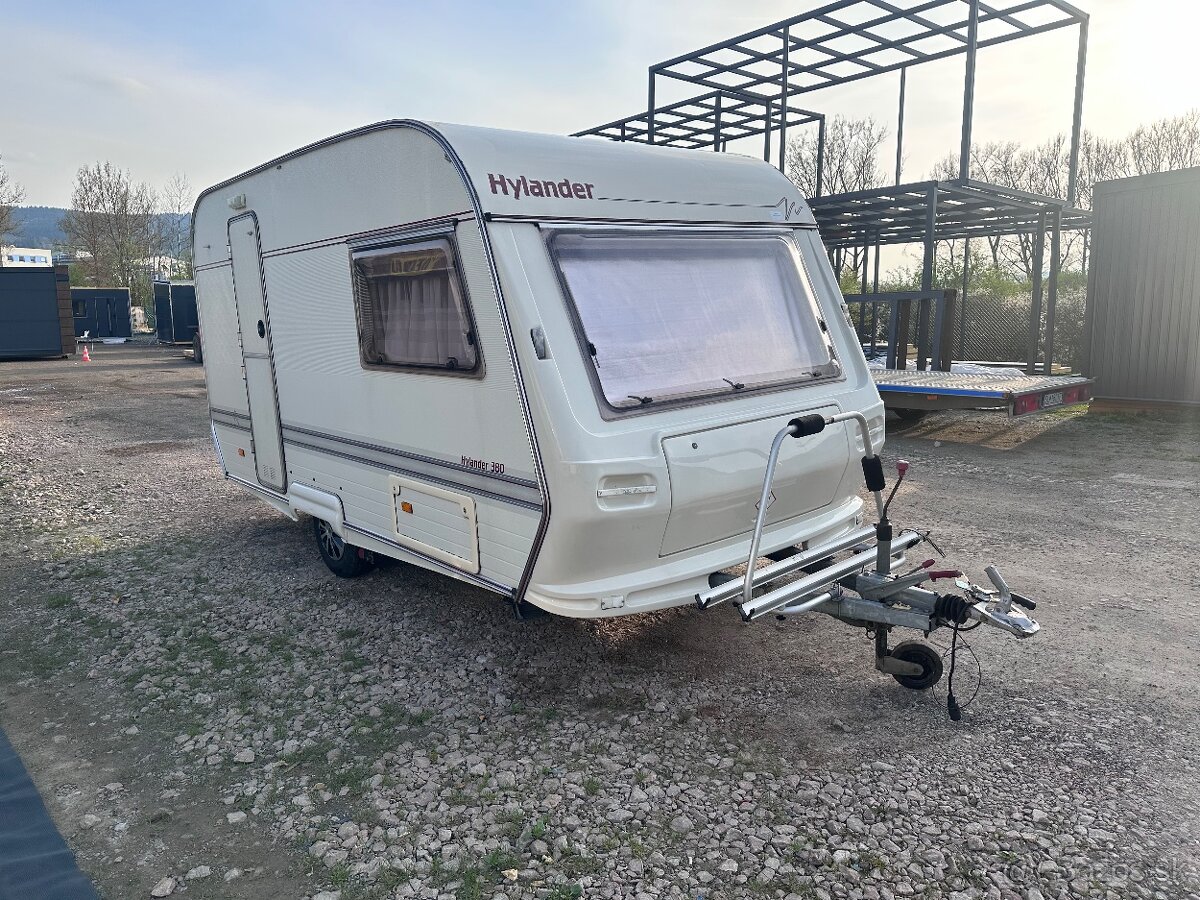 HYLANDER 380, 3 miestny, predstan ,Mover, karavan